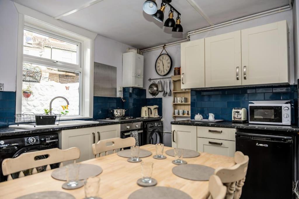 Spacious Charming Cottage Near Lake And Sea Hornsea Exterior foto